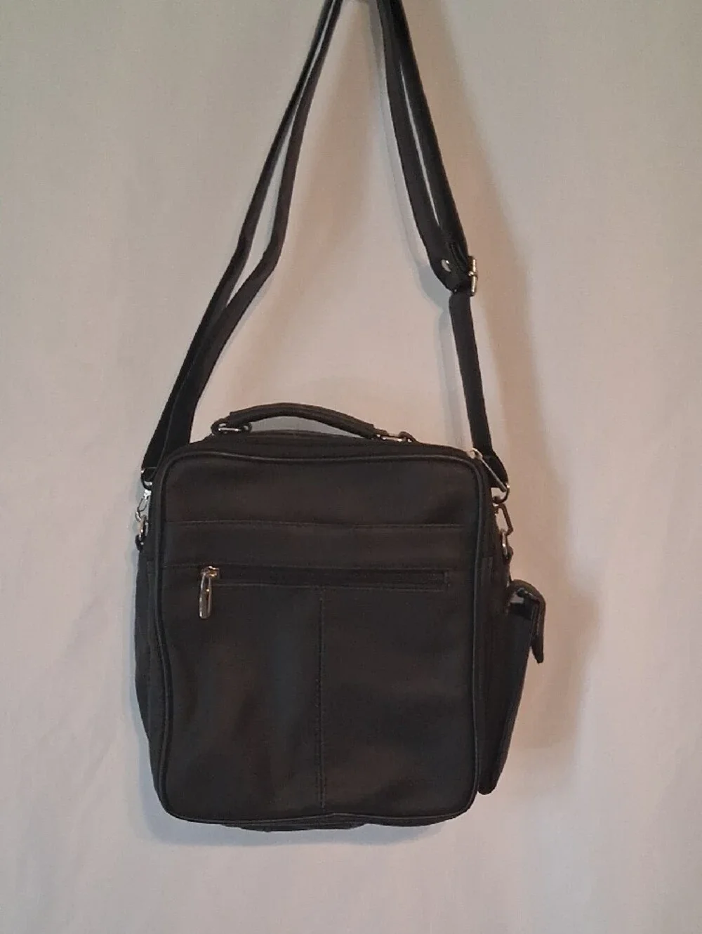 Black Genuine Leather Crossbody Messenger Shoulder Bag Everyday Carry